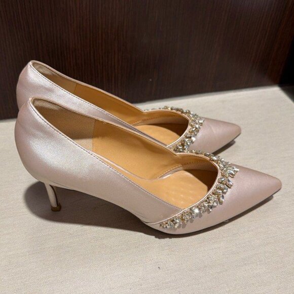 Heels - Picture 2 of 2